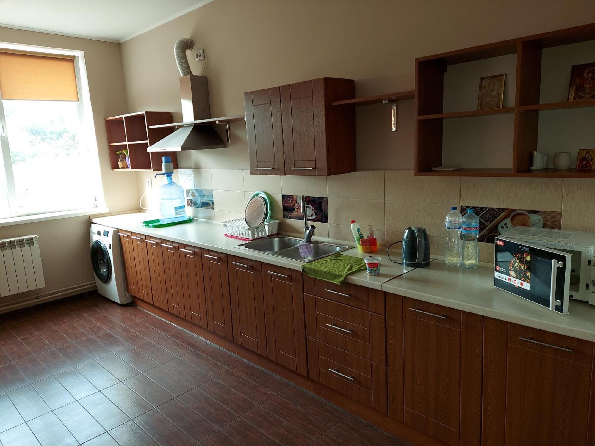 Yurus Hostel Lviv Exterior photo