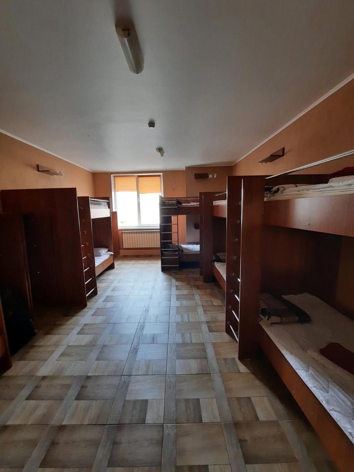 Yurus Hostel Lviv Exterior photo