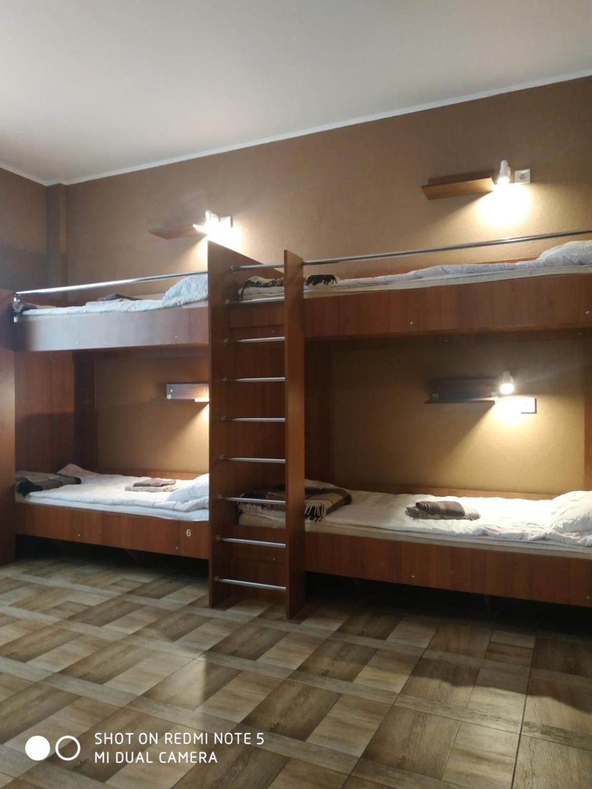 Yurus Hostel Lviv Exterior photo